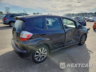 Trzecie zdjęcie samochodu z tyłu: 2013 HONDA FIT SPORT VIN:JHMGE8H54DC036727 - miniatura