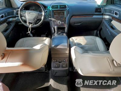 Zdjęcie 8 z 15 samochodu: 2016 FORD EXPLORER PLATINUM VIN:1FM5K8HT6GGC85202 - miniatura