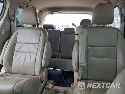 Zdjęcie 10 z 16 samochodu: 2017 TOYOTA SIENNA XLE VIN:5TDYZ3DC5HS868115 - miniatura