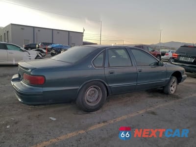 Trzecie zdjęcie samochodu z tyłu: 1996 CHEVROLET CAPRICE / IMPALA CLASSIC SS VIN:1G1BL52P2TR152927 - miniatura