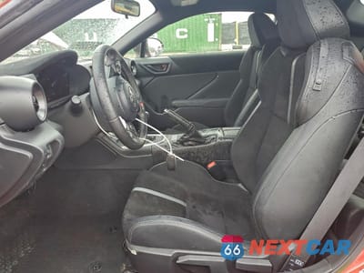 Zdjęcie 7 z 15 samochodu: 2023 TOYOTA GR 86 PREMIUM VIN:JF1ZNBE14P9751605 - miniatura