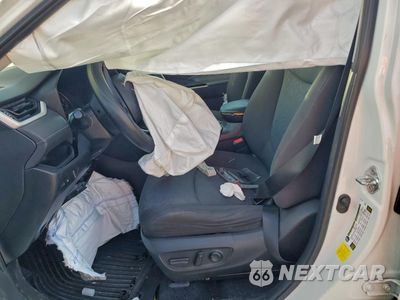 Zdjęcie 7 z 12 samochodu: 2020 TOYOTA RAV4 XLE VIN:2T3W1RFV3LW060305 - miniatura