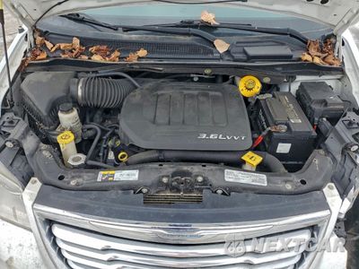 Zdjęcie 12 z 15 samochodu: 2016 CHRYSLER TOWN & COUNTRY TOURING VIN:2C4RC1BG7GR198171 - miniatura