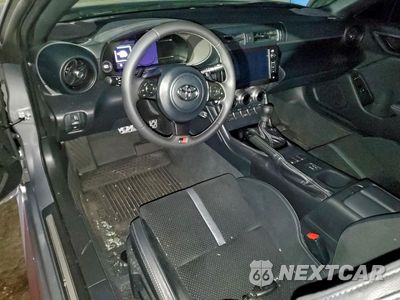 Zdjęcie 8 z 12 samochodu: 2023 TOYOTA GR 86 PREM VIN:JF1ZNBF17P8759816 - miniatura