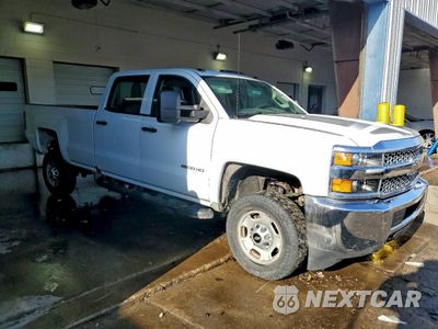 Czwarte zdjęcie samochodu z boku: 2019 CHEVROLET SILVERADO K2500 HEAVY DUTY VIN:1GC1KREG1KF178914 - miniatura