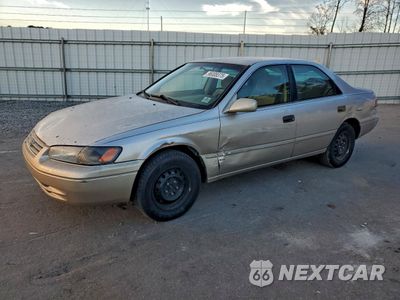 1999 TOYOTA CAMRY CE 4T1BG22K8XU884430 - główne zdjęcie licytacji z USA - miniatura