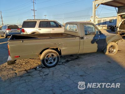 Trzecie zdjęcie samochodu z tyłu: 1983 TOYOTA PICKUP 1/2 TON RN44 VIN:JT4RN44D6D1150319 - miniatura