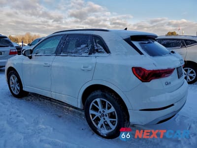 Drugie zdjęcie samochodu z przodu: 2022 AUDI Q3 KOMFORT 45 VIN:WA1AECF30N1080050 - miniatura