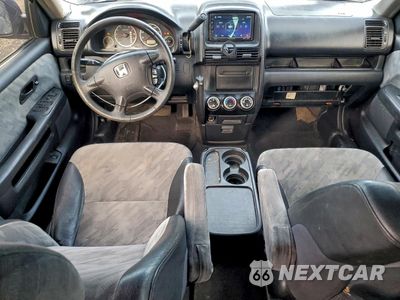 Zdjęcie 8 z 14 samochodu: 2003 HONDA CR-V EX VIN:SHSRD78843U134037 - miniatura