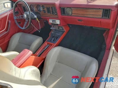 Zdjęcie 8 z 12 samochodu: 1981 FORD MUSTANG VIN:1FABP15B0BR112998 - miniatura