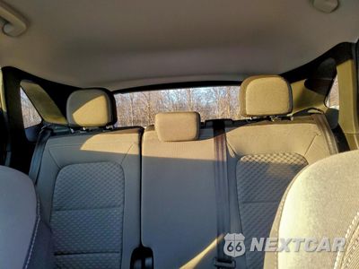Zdjęcie 10 z 15 samochodu: 2021 FORD ESCAPE SE VIN:1FMCU9G66MUA91513 - miniatura