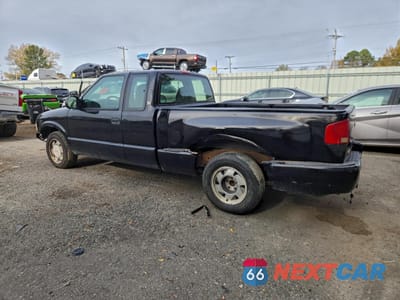 Drugie zdjęcie samochodu z przodu: 2003 GMC SONOMA VIN:1GTCS19X238241481 - miniatura