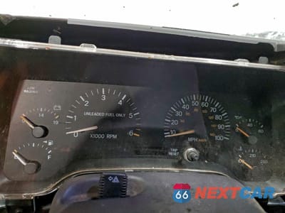 Zdjęcie 9 z 13 samochodu: 1999 JEEP CHEROKEE SPORT VIN:1J4FF68S6XL541137 - miniatura