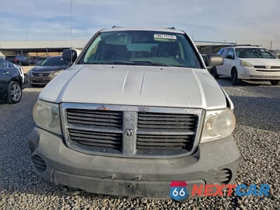 Piąte zdjęcie samochodu w środku: 2008 DODGE DURANGO SXT VIN:1D8HB38N48F145017 - miniatura