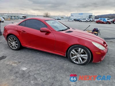 Czwarte zdjęcie samochodu z boku: 2009 MERCEDES-BENZ SLK 350 VIN:WDBWK58F49F191117 - miniatura