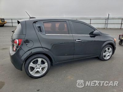 Trzecie zdjęcie samochodu z tyłu: 2015 CHEVROLET SONIC LTZ VIN:1G1JE6SB4F4117470 - miniatura