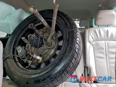 Zdjęcie 10 z 15 samochodu: 2022 JEEP WAGONEER SERIES I VIN:1C4SJVAT0NS205891 - miniatura