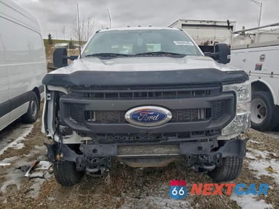 Piąte zdjęcie samochodu w środku: 2022 FORD F350 SUPER DUTY VIN:1FD8W3HT2NEC58303 - miniatura