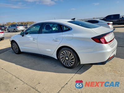 Drugie zdjęcie samochodu z przodu: 2022 HYUNDAI SONATA HYBRID SEL VIN:KMHL34JJ0NA046413 - miniatura