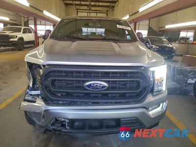 Piąte zdjęcie samochodu w środku: 2023 FORD F150 SUPERCREW VIN:1FTFW1E83PFA77787 - miniatura
