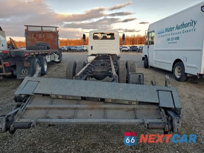 Zdjęcie 10 z 13 samochodu: 2017 INTERNATIONAL 4300 TRUCK CAB AND CHASSIS VIN:1HTMMMML6HH430374 - miniatura