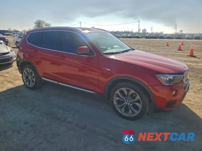Czwarte zdjęcie samochodu z boku: 2017 BMW X3 SDRIVE28I VIN:5UXWZ7C51H0T44480 - miniatura