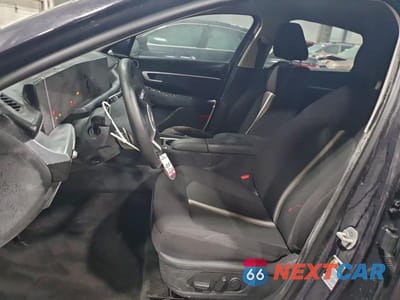 Zdjęcie 7 z 12 samochodu: 2025 HYUNDAI SONATA SEL VIN:KMHL64JA7SA486423 - miniatura