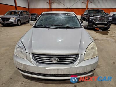 Piąte zdjęcie samochodu w środku: 2008 KIA OPTIMA LX VIN:KNAGE123085232851 - miniatura