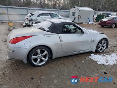 Trzecie zdjęcie samochodu z tyłu: 2007 NISSAN 350Z ROADSTER VIN:JN1BZ36A37M652715 - miniatura