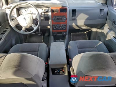 Zdjęcie 8 z 13 samochodu: 2004 DODGE DURANGO SLT VIN:1D4HD48D74F146410 - miniatura
