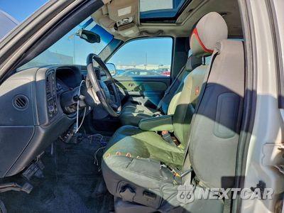 Zdjęcie 7 z 14 samochodu: 2002 CHEVROLET AVALANCHE K1500 VIN:3GNEK13T72G214369 - miniatura