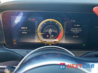 Zdjęcie 9 z 13 samochodu: 2019 MERCEDES-BENZ E 63 AMG-S 4MATIC VIN:WDDZF8KB5KA521396 - miniatura