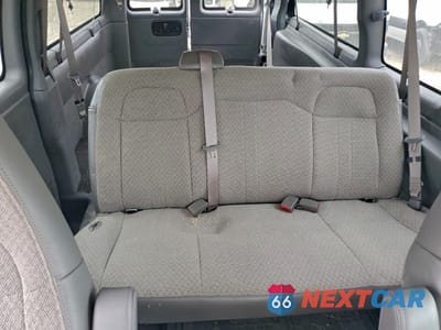 Zdjęcie 10 z 14 samochodu: 2025 CHEVROLET EXPRESS G3500 LS PASSENGER RWD 3500 EXTENDED WHEELBASE VIN:1GAZGNFP9S1129543 - miniatura