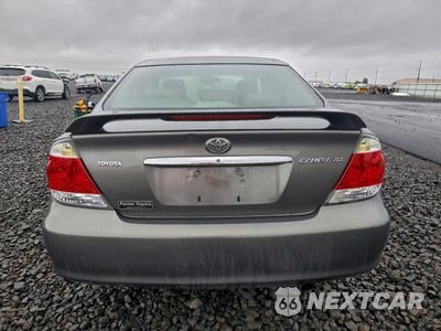 Zdjęcie 6 z 13 samochodu: 2005 TOYOTA CAMRY LE VIN:4T1BE32K55U583719 - miniatura