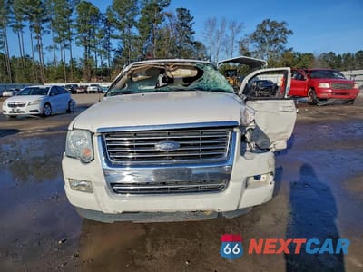 Piąte zdjęcie samochodu w środku: 2010 FORD EXPLORER XLT VIN:1FMEU7DE2AUA93019 - miniatura