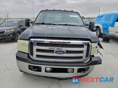 Piąte zdjęcie samochodu w środku: 2007 FORD F250 SUPER DUTY VIN:1FTSW20PX7EA52989 - miniatura