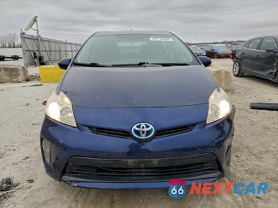 Piąte zdjęcie samochodu w środku: 2014 TOYOTA PRIUS VIN:JTDKN3DU9E0363476 - miniatura
