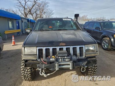 Piąte zdjęcie samochodu w środku: 1998 JEEP GRAND CHEROKEE LAREDO VIN:1J4GZ48Y5WC367533 - miniatura