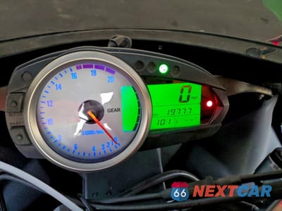 Zdjęcie 7 z 9 samochodu: 2007 KAWASAKI ZX600 P VIN:JKAZX4P157A009686 - miniatura