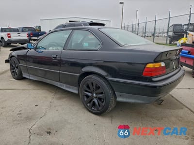 Drugie zdjęcie samochodu z przodu: 1993 BMW 325 I VIN:WBABF3317PEF42433 - miniatura