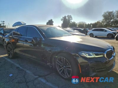 Czwarte zdjęcie samochodu z boku: 2023 BMW 530E VIN:WBA13AG07PCM22991 - miniatura