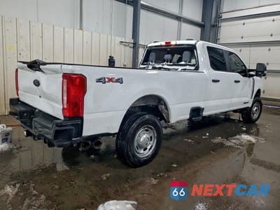 Trzecie zdjęcie samochodu z tyłu: 2025 FORD F250 SUPER DUTY VIN:1FT7W2BT0SEE05331 - miniatura