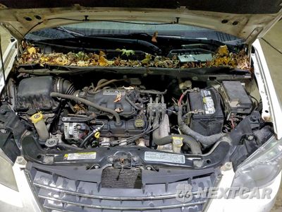 Zdjęcie 12 z 13 samochodu: 2010 CHRYSLER TOWN & COUNTRY LX VIN:2A4RR2D18AR398524 - miniatura