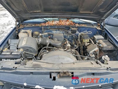 Zdjęcie 11 z 12 samochodu: 2000 CHEVROLET GMT-400 K3500 VIN:1GCHK33R7YF499560 - miniatura