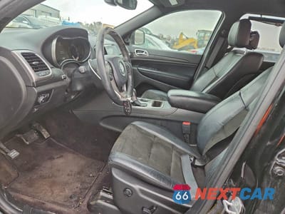 Zdjęcie 7 z 13 samochodu: 2019 JEEP GRAND CHEROKEE LAREDO VIN:1C4RJEAG3KC597580 - miniatura
