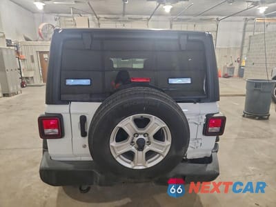 Zdjęcie 6 z 11 samochodu: 2020 JEEP WRANGLER UNLIMITED SPORT VIN:1C4HJXDN0LW209092 - miniatura