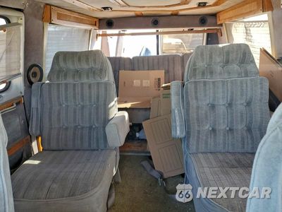 Zdjęcie 10 z 13 samochodu: 1990 GMC RALLY WAGON / VAN G2500 VIN:1GDEG25K1L7518388 - miniatura