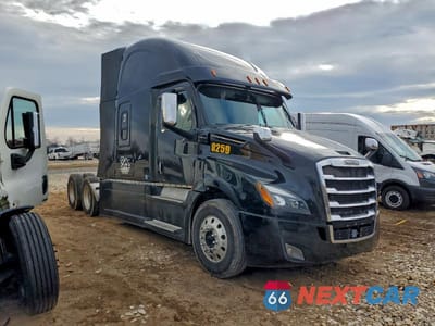 2020 FREIGHTLINER CASCADIA 126 SEMI TRUCK 3AKJHHDR5LSLR8259 - główne zdjęcie licytacji z USA - miniatura