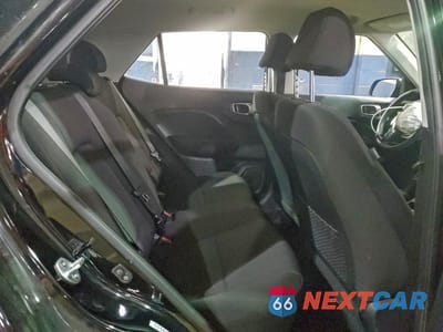 Zdjęcie 11 z 13 samochodu: 2023 HYUNDAI VENUE SE VIN:KMHRB8A30PU219967 - miniatura