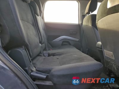 Zdjęcie 10 z 12 samochodu: 2007 MITSUBISHI OUTLANDER ES VIN:JA4MS31X07U003163 - miniatura